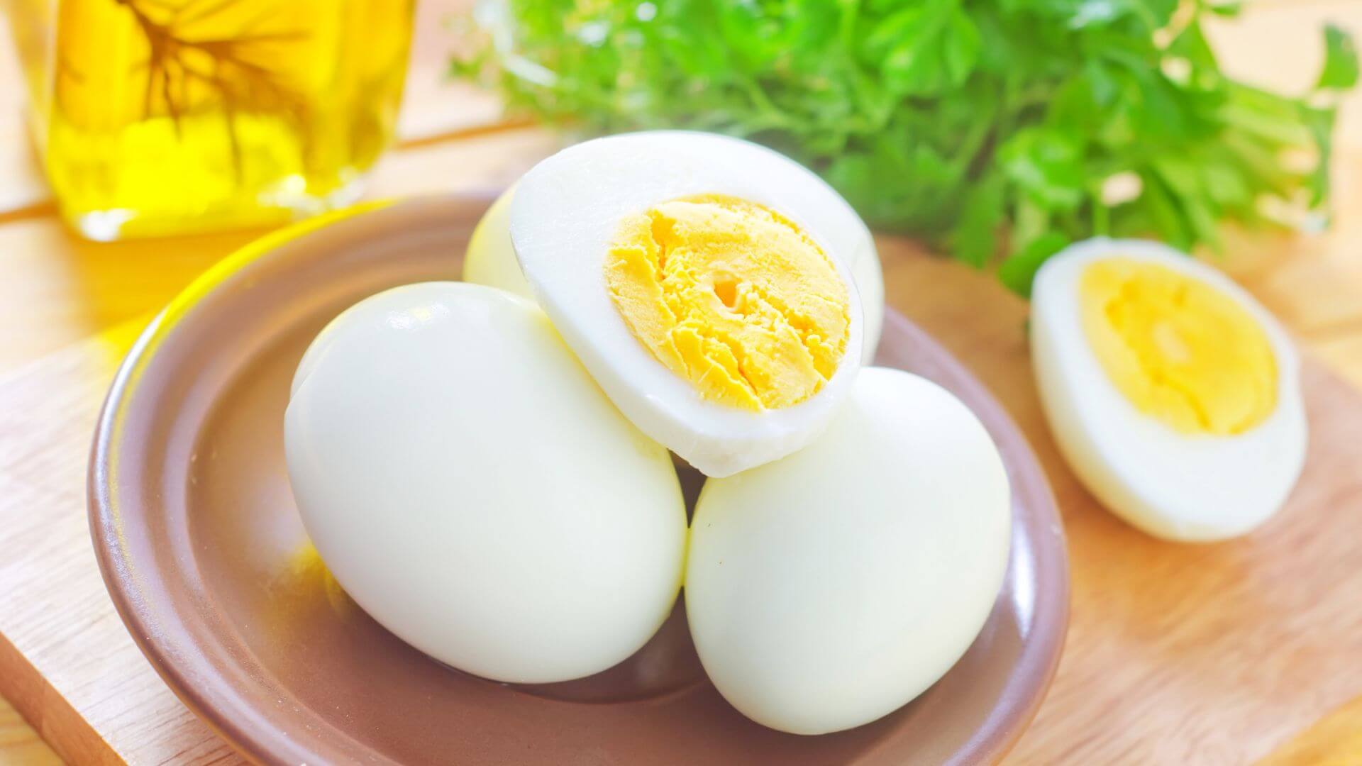 Can I Eat Eggs on a Plant-Based Diet?